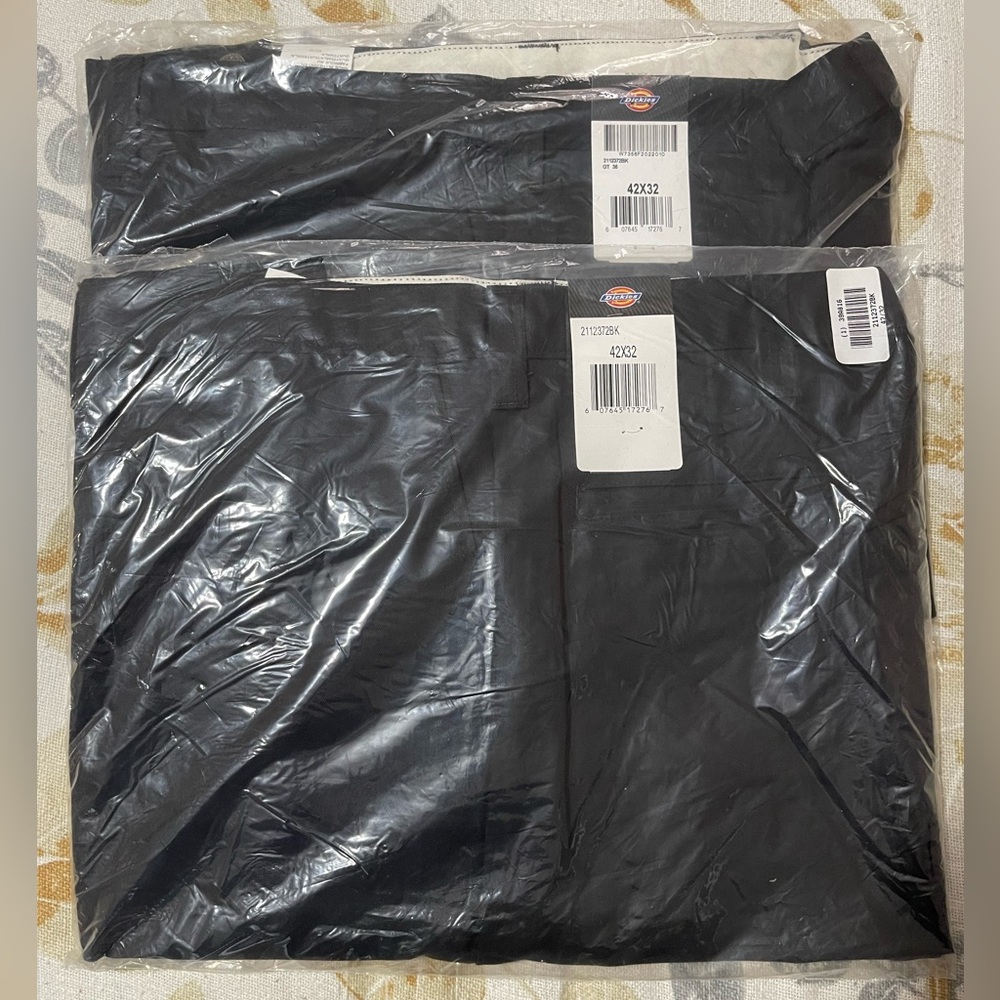 Men’s dickies